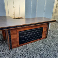 میز مدیریت نماهایگلاس (لمسه وچهار خونه لمسه 1.80|دفتر کار|لاهیجان, |دیوار
