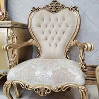 مبل پرفروش سلطنتی پسند|مبلمان خانگی و میز عسلی|رشت, گلسار|دیوار