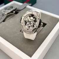 ساعت هابلوت دراگون|ساعت|شیراز, حافظیه|دیوار