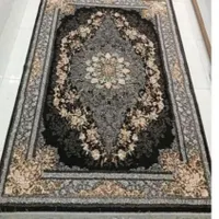 فرش نونو تر تمیز مناسب و وسایل دیگه آف خورده بدو