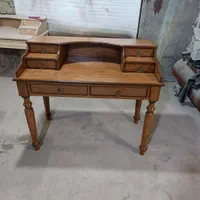 میز تحریر ساده و شکیل|میز تحریر و کامپیوتر|مشهد, الهیه|دیوار