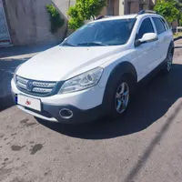 دانگ فنگ H30 کراس، مدل ۱۳۹۶