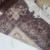 یک تخته فرش ماشینی کاملا سالم|فرش|بروجن, |دیوار