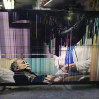 خریدار ال ای دی شکسته سوخته خاموش