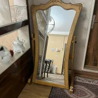 اینه ایستاده|آینه|تبریز, |دیوار