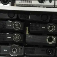 ویدیو پروژکتور سینمای خانگی تصویر بزرگ ال سی دی|تلویزیون و پروژکتور|شیراز, زرهی|دیوار