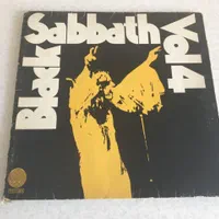 3صفحه 33 دور از نفیسترین کارهای    black sabbath .