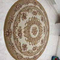 فرش گرد و کناره