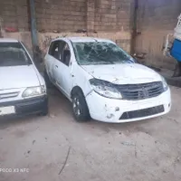 رنو ساندرو اتوماتیک تصادفی، مدل ۱۳۹۵|خودرو سواری و وانت|شیراز, قصرالدشت|دیوار