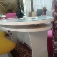 ست مبلمان و میز ناهار خوری4 نفره و گل میز وفرش|مبلمان خانگی و میز عسلی|شاهین‌شهر, عطار|دیوار