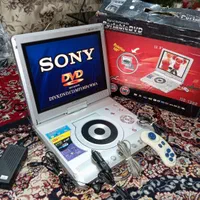 تلویزیون و دیویدی پرتابل