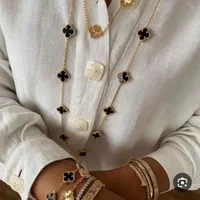 گردنبند ونکلیف (خورموج)