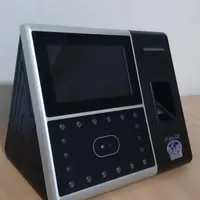دستگاه تشخیص چهره حضور و غیاب