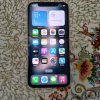 اپل iPhone X با حافظهٔ ۶۴ گیگابایت