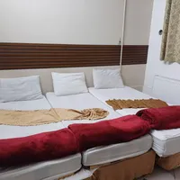 مشهد مقدس هر روزه|تور و چارتر|سیرجان, |دیوار