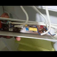 تعمیر انواع یخچال و برد در منزل و محل کار تضمینی|خدمات پیشه و مهارت|کرمانشاه, |دیوار