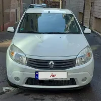 رنو ساندرو اتومات ۱۳۹۶ بدون خرج، آماده مصرفکننده