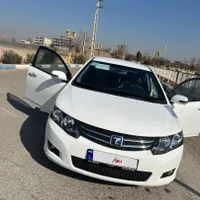 آریو دنده‌ای 1600cc، مدل ۱۳۹۷ بدون رنگ|خودرو سواری و وانت|تهران, ظهیرآباد|دیوار