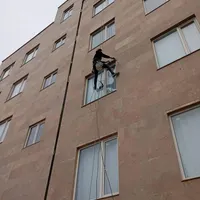 پیچ رولپلاک. نانو خدمات راپل و طناب  بدون داربست.