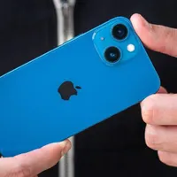اپل iPhone 13 با حافظهٔ ۱۲۸ گیگابایت
