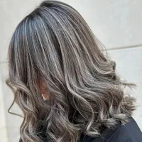 تخفیفات ویژه رنگ مو لایت بالیاژ مش کوتاهی آموزش|خدمات آرایشگری و زیبایی|پردیس, فاز ۴|دیوار