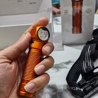 چراغ قوه هدلایت اولایت امریکا OLIGHT|کوهنوردی و کمپینگ|اصفهان, باغ فدک|دیوار