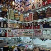 انواع سرویس قابلمه چدن و نسوز و نچسب گرانیتی|ظروف پخت‌وپز|شیراز, شاهچراغ|دیوار