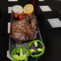 تولید انواع استیک گوشت بره و گوساله مزه دار شده|خوردنی و آشامیدنی|اصفهان, احمدآباد|دیوار