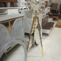ساعت ایستاده و دیواری