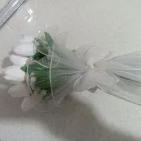 دسته گل نو لاله لمسی