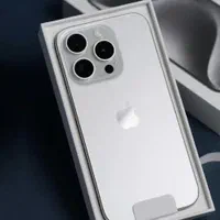 اپل iPhone 16 Pro Max با حافظهٔ ۱ ترابایت