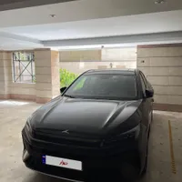 کی‌ام‌سی J7، مشکی میکا متالیک