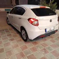 برلیانس H220 اتوماتیک، مدل ۱۳۹۶