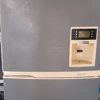 یخچال و فریزر اسنوا