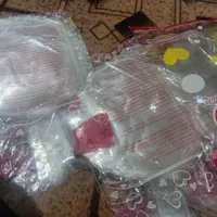 بادکنک چراغ دار|اسباب‌‌بازی|کهنوج, |دیوار