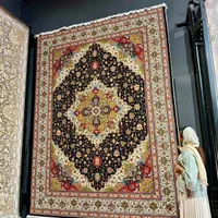 نقش هریس نخ ضخیم با وزن بالا|فرش|شیراز, محراب|دیوار