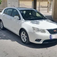 جیلی هاچبگ اتوماتیک 2014