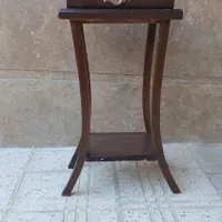 میز تلفنی
