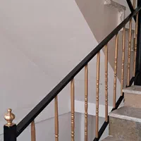 نقاشی ساختمان .رنگ آمیزی بتونه کاری لکه گیری پتینه|خدمات پیشه و مهارت|مشهد, شهرک رازی (شهرک غرب)|دیوار