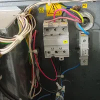 برقکارساختمان وبرق صنعتی