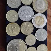 تعدادی سکه قدیمی