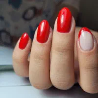 ژلپولیش لمینت کاشت مانیکور ناخن با کیفیت بالا|خدمات آرایشگری و زیبایی|اصفهان, شهرک میلاد|دیوار
