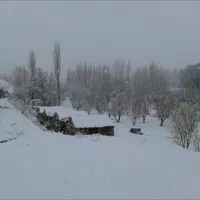 اجاره باغ و بومگردی در گمبیل سپیدان بعداز کهکران|اجارهٔ کوتاه‌مدت ویلا و باغ|شیراز, گویم|دیوار