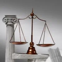مشاوره و وکالت در امور حقوقی وکیفری