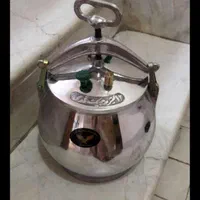 زودپز خمره ای قدیمی  2 و3 و 5 و10 و12و 15و 25 لیتر|ظروف پخت‌وپز|تهران, یافت آباد جنوبی|دیوار
