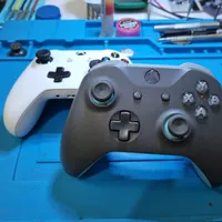 ** تعمیر تخصصی دسته کنسول PS4 و PS5 و Xbox    **