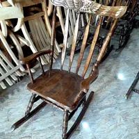 صندلی راک چوبی