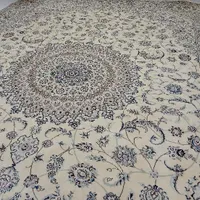 یک تخته فرش نائین ۲۴ متری