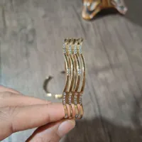 النگو تک پوش دستبند