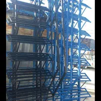 پله اهنی فلزی گرد صاف گردان پیچ نرده نردبان راهپله|مصالح و تجهیزات ساختمان|قزوین, |دیوار